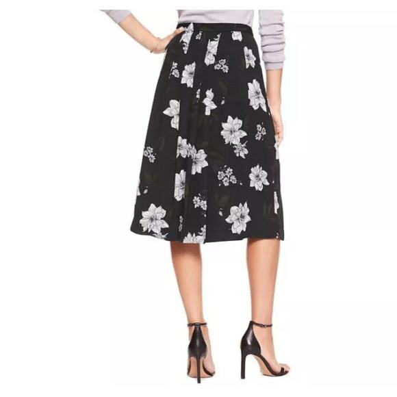 Banana Republic Sz 8 Midi Skirt Pleated Button Front Floral Dark Academia Fairy - Picture 4 of 13